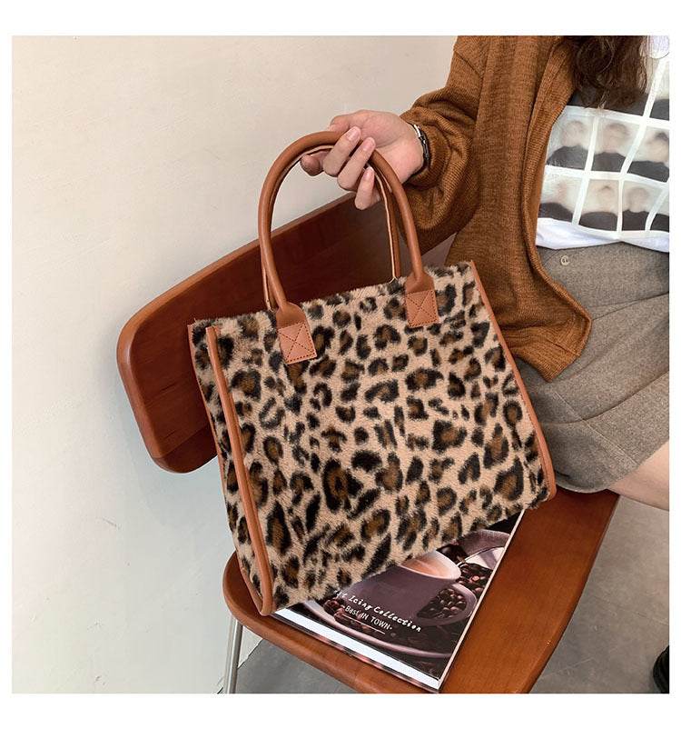 Leopard Animal Skin Large-capacity Handbag Fashion Western Plush